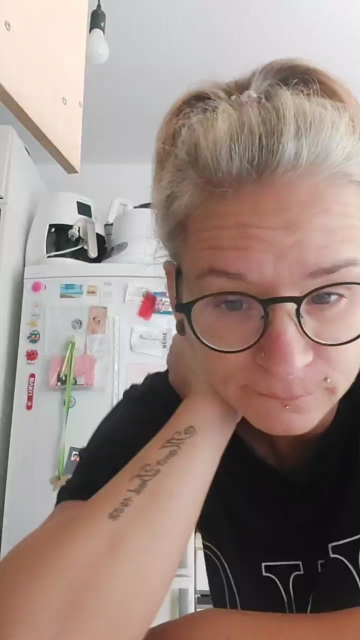 Hot_Claudia 05-08-2021 Show 